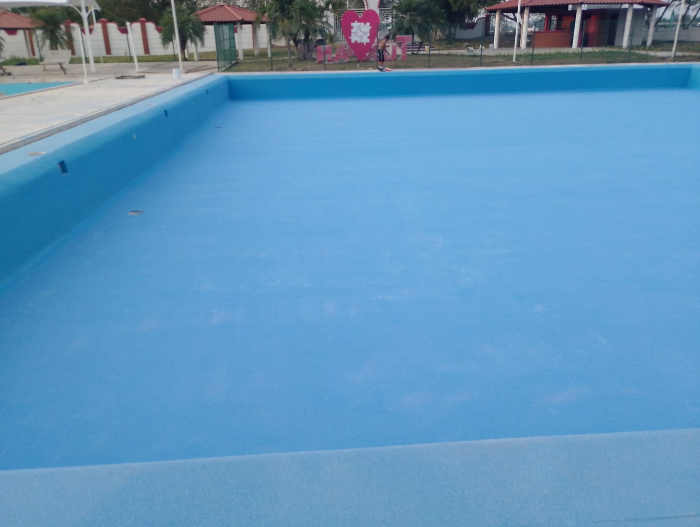 KIT TODO INCLUIDO ARENA DE CUARZO 5M2 COLOR AZUL ULTRAMAR